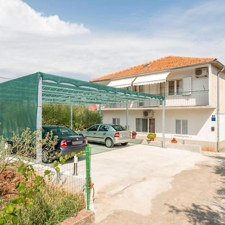Apartments By The Sea Slatine, Ciovo - 11047 Buitenkant foto
