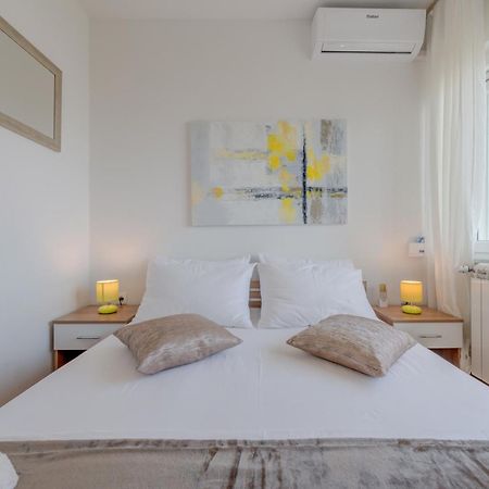 Apartments By The Sea Slatine, Ciovo - 11047 Kamer foto
