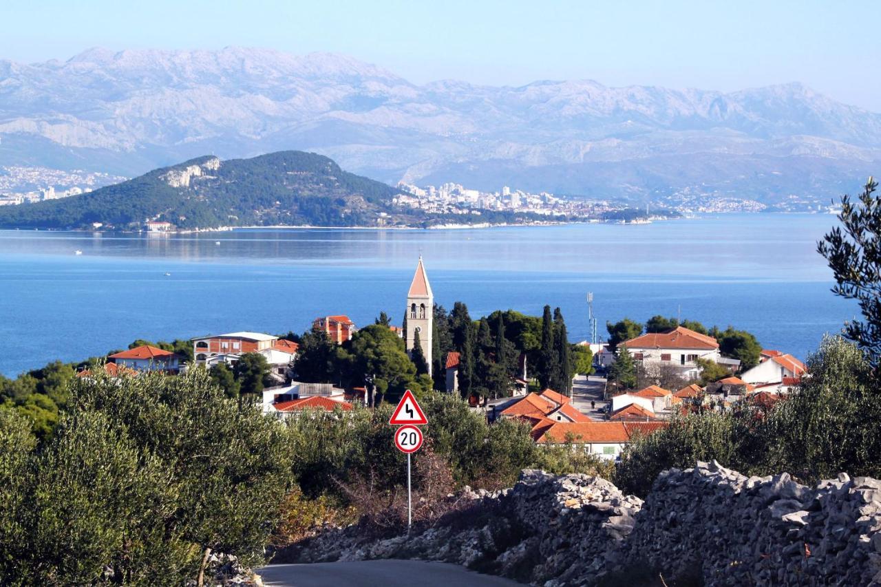 Apartments By The Sea Slatine, Ciovo - 11047 Buitenkant foto
