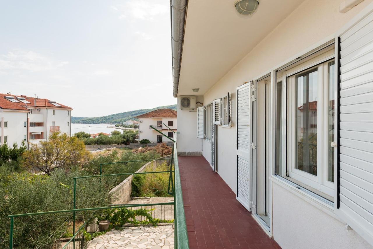 Apartments By The Sea Slatine, Ciovo - 11047 Buitenkant foto