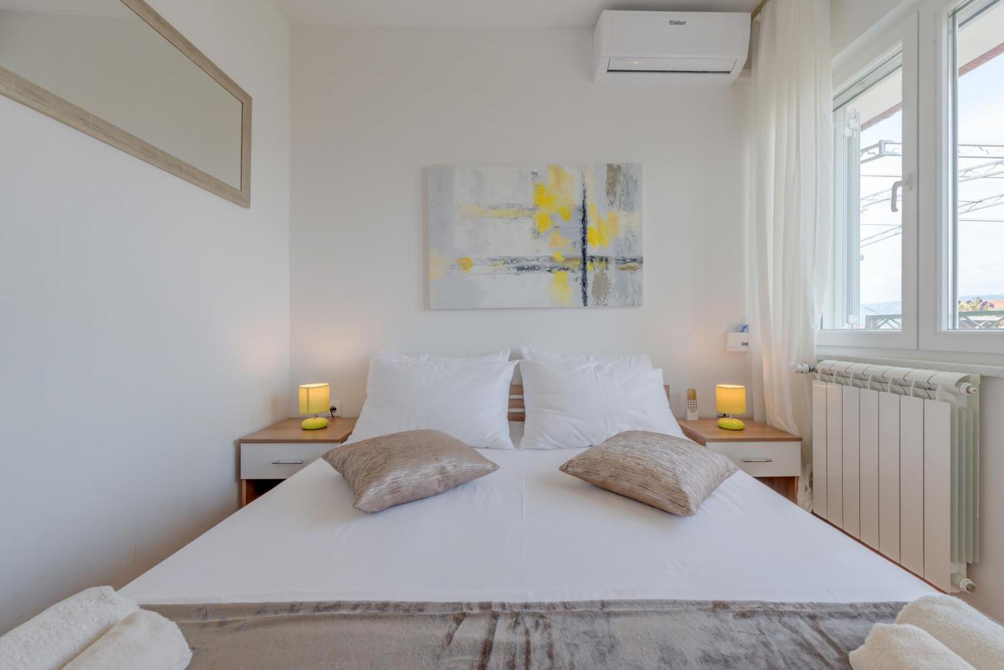 Apartments By The Sea Slatine, Ciovo - 11047 Kamer foto