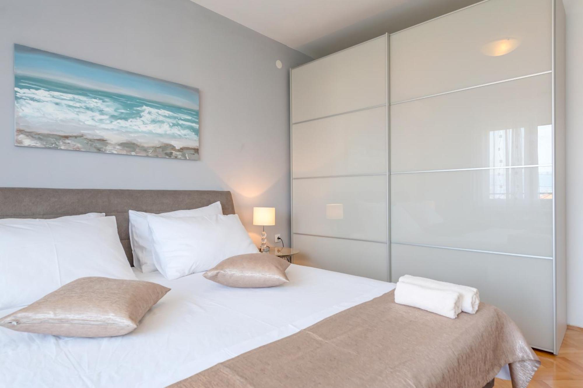 Apartments By The Sea Slatine, Ciovo - 11047 Kamer foto
